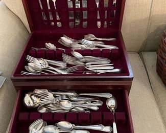 Various lovely silverplate flatware