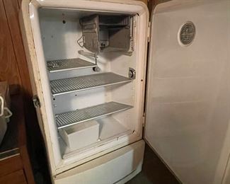 Vintage Frigidaire Refrigerator - Client Said It Works 