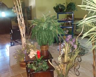 Roughly   8   different sm. tables