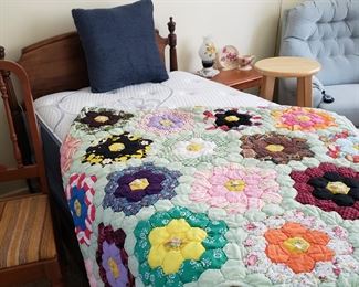 Hand made quilt, single bed