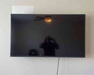 55 inch television LG