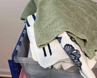 Assortment of Bath Towels, wash cloths, tablecloths and linen napkins