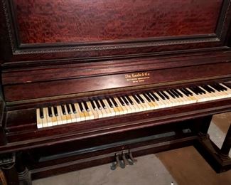 WM Kinabi upright piano