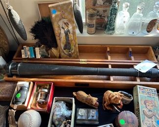US Navy Spyglass from WW2 in its original wooden box.