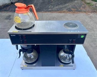 BUNN 3 Burner Coffee Machine