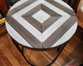 Accent Table