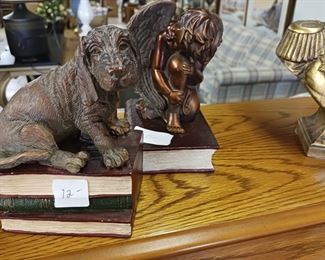 Mid 20th Century Figural Dog Bookends