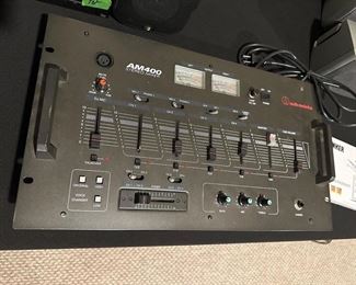 Audio technics AM400 Mixer