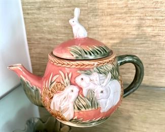 Henriksen Imports Ceramic Teapot