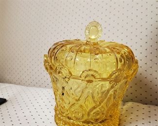 Fostoria!  The crowning touch!