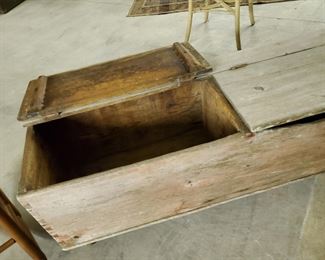 One side closed and one opened