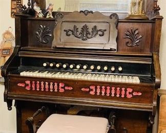 Antique John Malcomb & Co. Pump Organ.