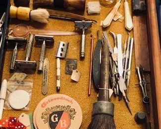 Vintage Shaving Items.