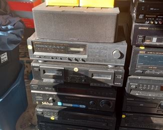 VINTAGE STEREO DVD VCR CASSETTE 