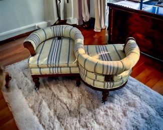 Tête-à-tête $350…beautiful. Was $3800. Great condition. Smoke & pet free. No stains. 