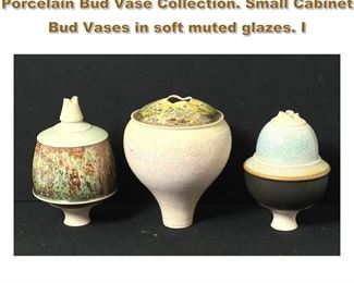 Lot 1737 3pc GEOFFREY SWINDELL Porcelain Bud Vase Collection. Small Cabinet Bud Vases in soft muted glazes. I