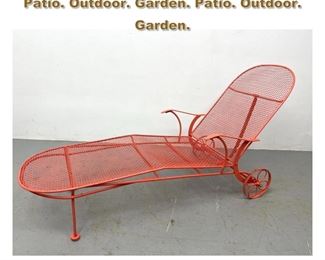Lot 2253 Russell Woodard lounge chair. Patio. Outdoor. Garden. Patio. Outdoor. Garden. 