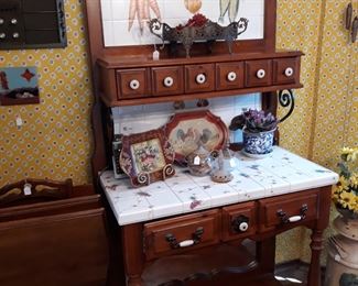 Tile Baker's Rack by Pulaski?