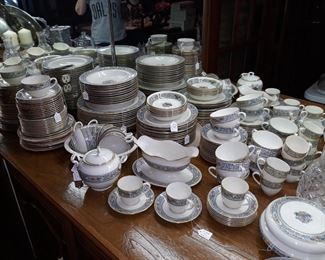 Large set of Lenox, "The Autumn" china