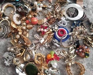 Broken Or Mismatched Jewerly For Projects