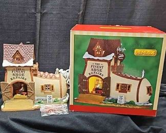 LEMAX Shoe Repair Shoppe