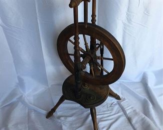 Antique Spinning Wheel!