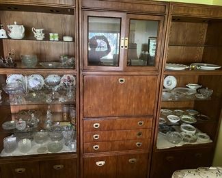 3-piece lighted shelving unit with bar.  Miscelleneous collectible glassware.