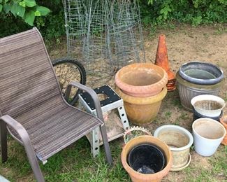 Lawn chair, flower pots