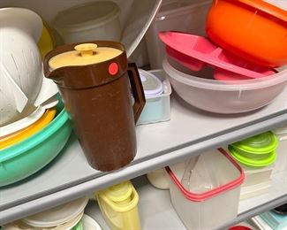 Tupperware 