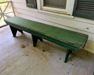 Very nice green painted bench