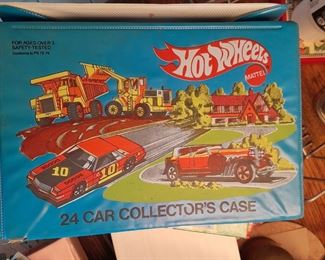 HotWheels case