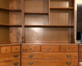 Right base unit has 3 drawers (40” W x 30” H x 18.5 D)
Right bookcase unit has 3 shelves (40” W x 48” H x 8.5 D)
