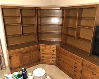 Ethan Allen 6-piece stack furniture (3 bookcases, 3 bases)