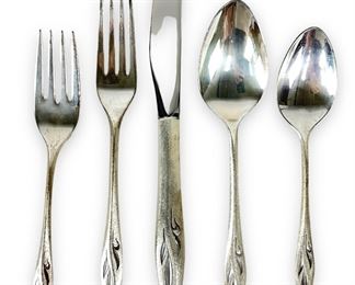 (32 pc) Wallace Sterling Silver Flatware Set