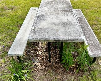picnic table