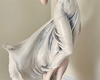 Giuseppe Armani Figurine 244/3000