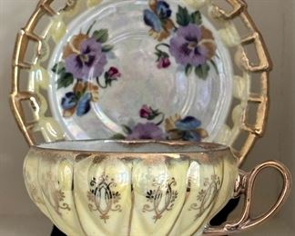 Teacup & Saucer (Violets)