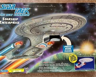 Star Trek The Next Generation Starship Enterprise