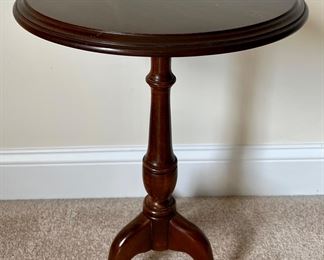 Ethan Allen Side Table