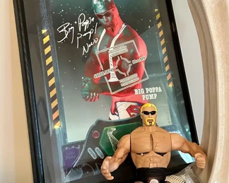 Action Figure & Autographed Big Poppa Pump