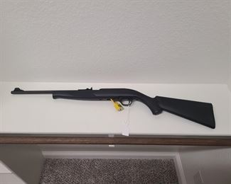 Mossberg Plinkster 702