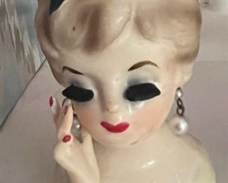 Enesco small head vase.  This one is about 3.5" tall.