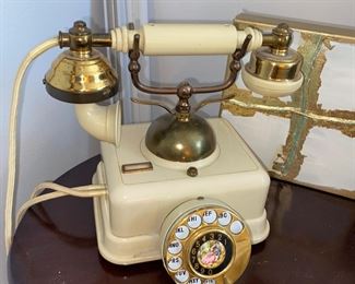 Princess style rotary phone