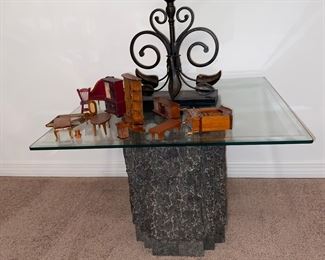 This Glass top side table has a matching  sofa table