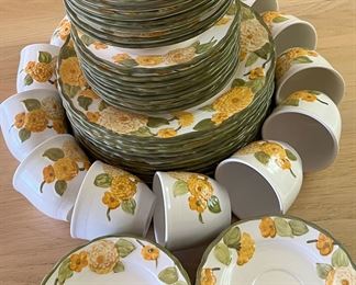 Poppy Trail by Metlox