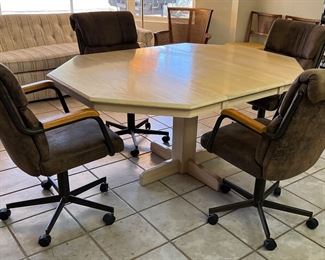 Pedestal Dining Table, 4 Swivel Chairs