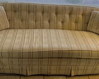 Henredon Single Cushion Sofa w Pleated Skirt