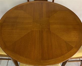 Vintage Dining Table w 3 Leaves and 6 Chairs