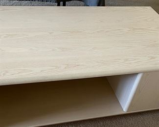 Whitewash Oak Coffee Table w Storage