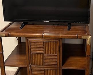 Vintage Asian Style Table/TV Stand, Westinghouse TV

